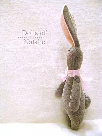 Dolls of Natalie заяц. Игрушка Натали. Кролик из ткани без иголки. Как сшить зайца тильду с поднятыми ушами. Натали игрушками