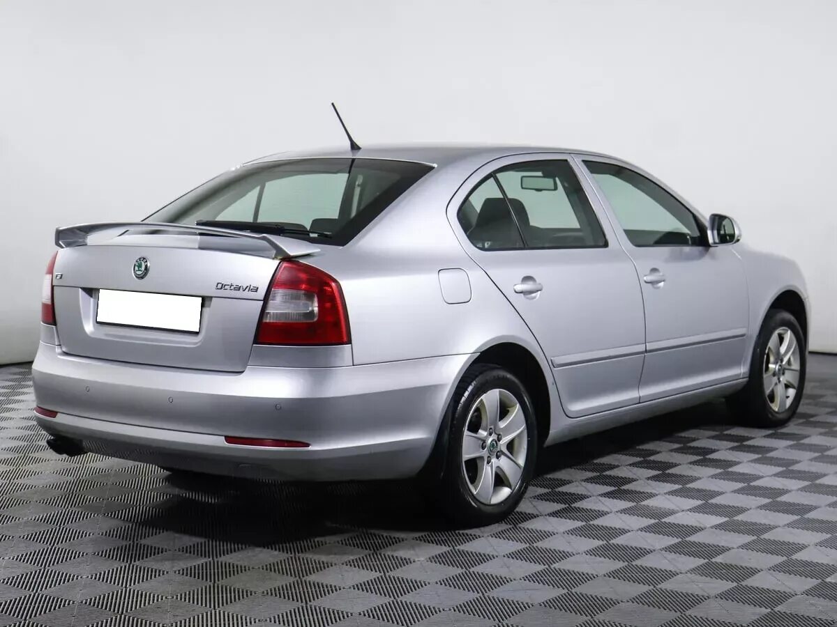 Купить октавию 2012. Skoda Octavia II (a5). Skoda Octavia 2013 1.8.