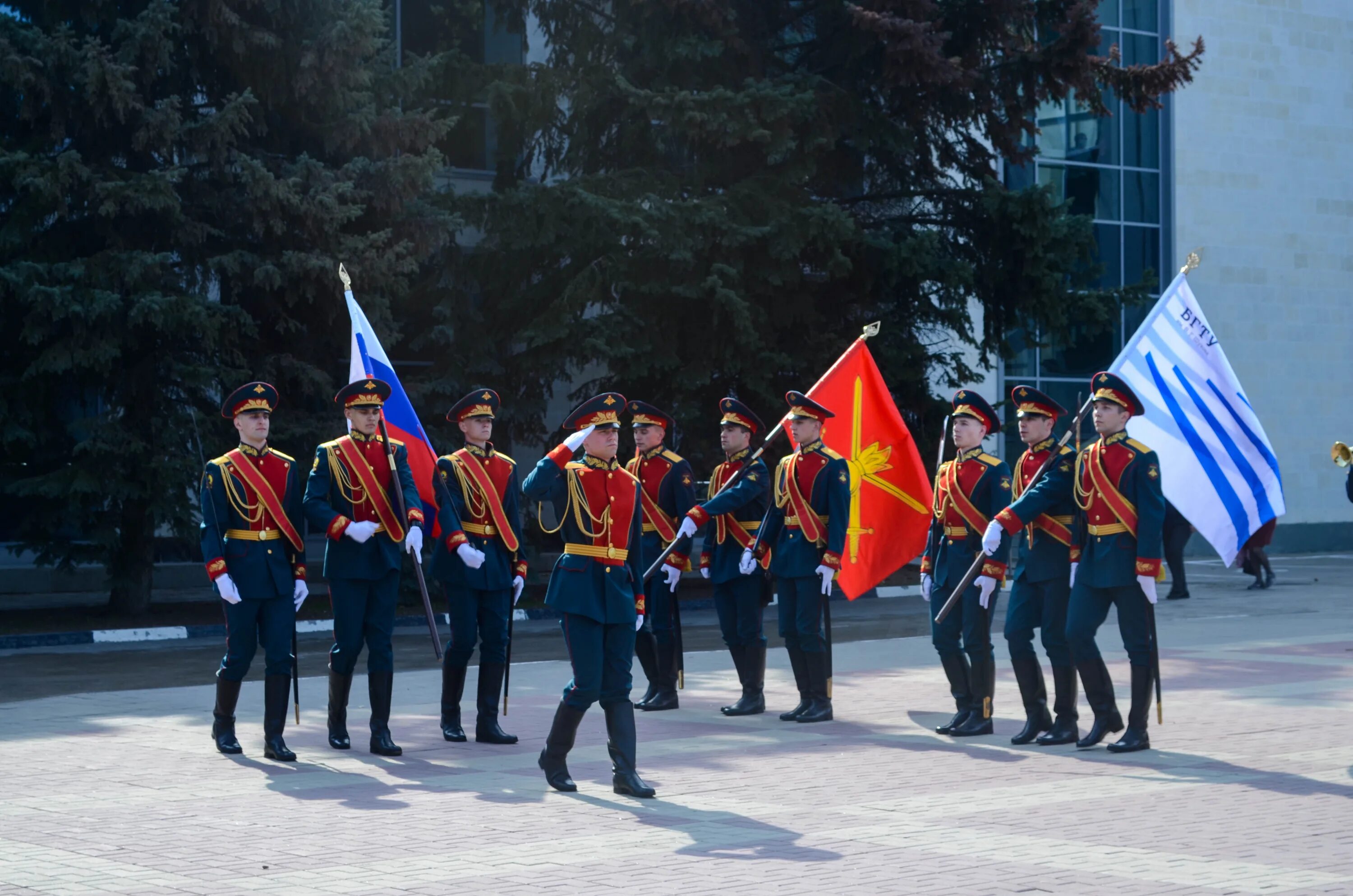 Сухопутные войска учебные центры. Военно-учебный центр БГТУ. Военный учебный центр Шухова. Спартакиада военное училище. Спартакиада ВУЦ МЭИ.