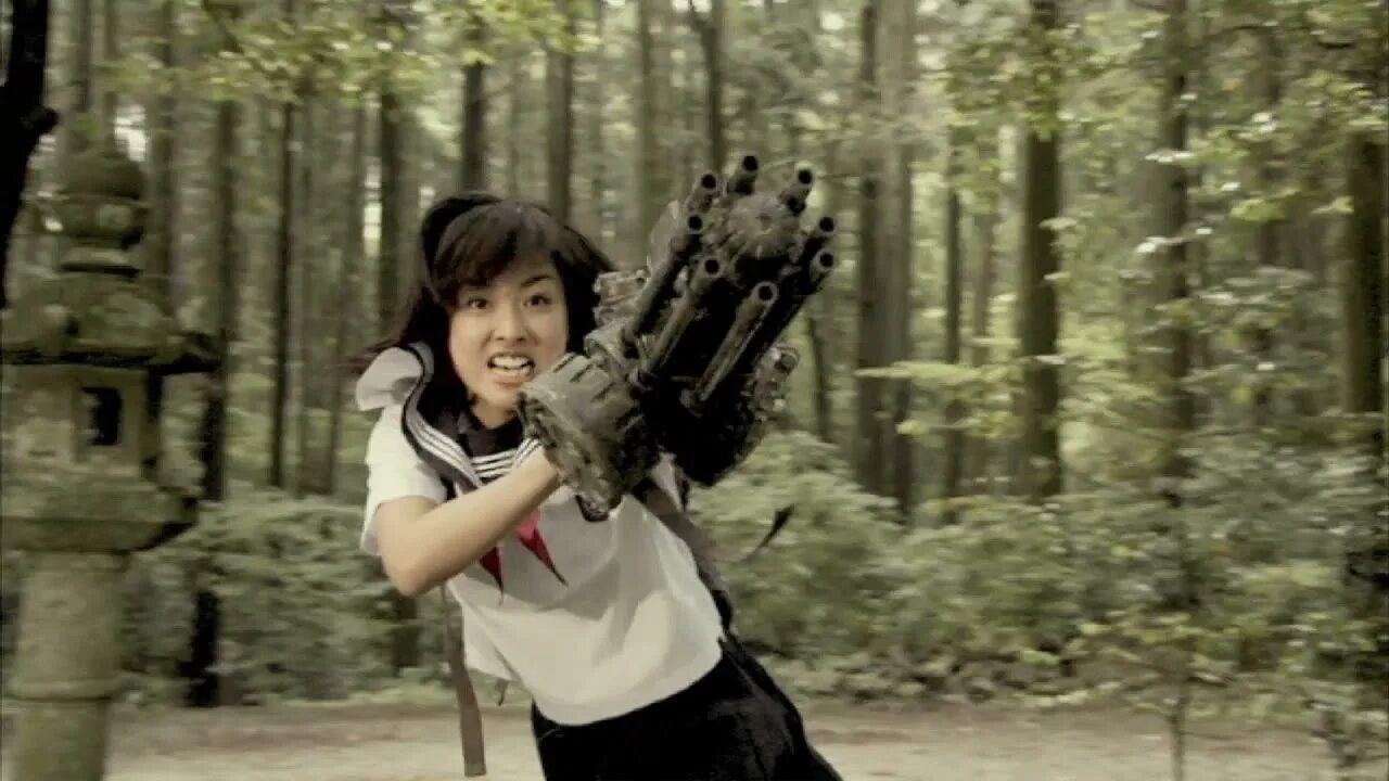 The machine that made us. The machine girl 2008. девочка-пулемет. 2008.