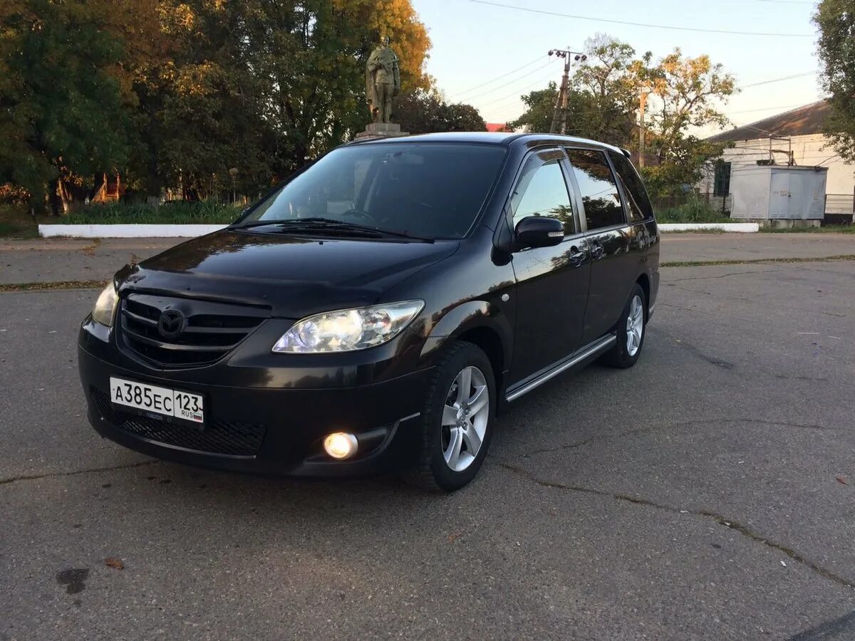 Мазда мпв приморский край. Мазда МПВ 2. Мазда МПВ 2 Рестайлинг. Mazda MPV 2005. Мазда МПВ 2005 года.