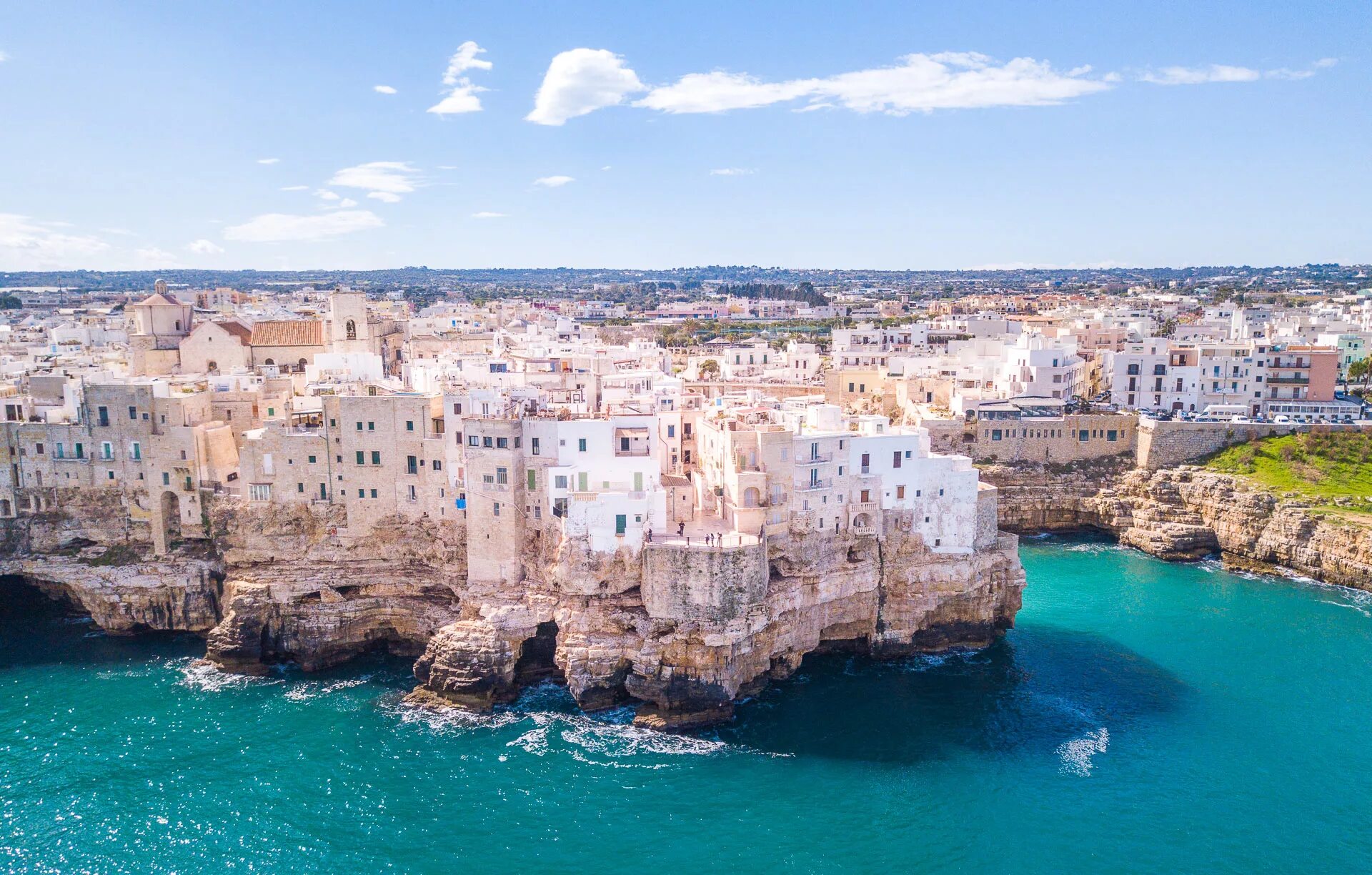 Полиньяно-а-Маре, Апулия. Bari, Puglia, Италия. Бари Апулия. Бари Полиньяно а Маре.