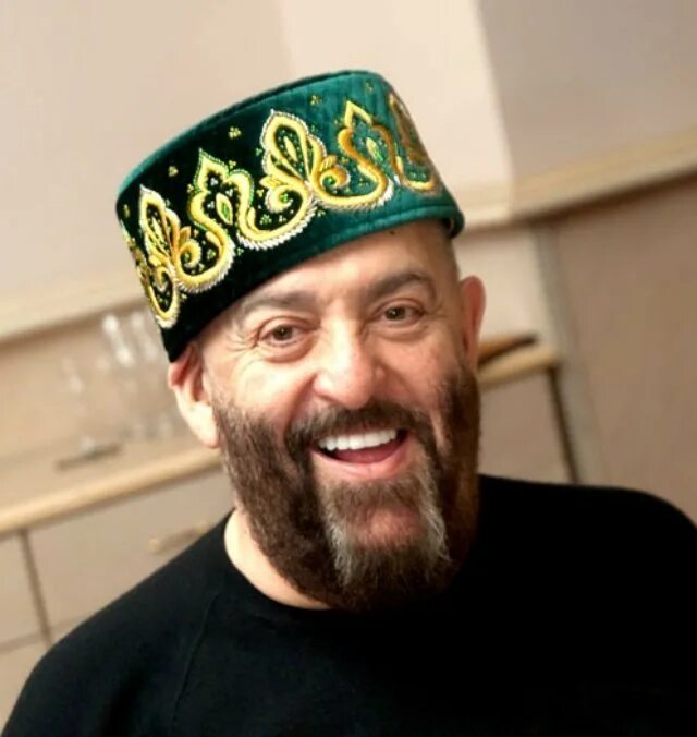 Кто носит тюбетейки