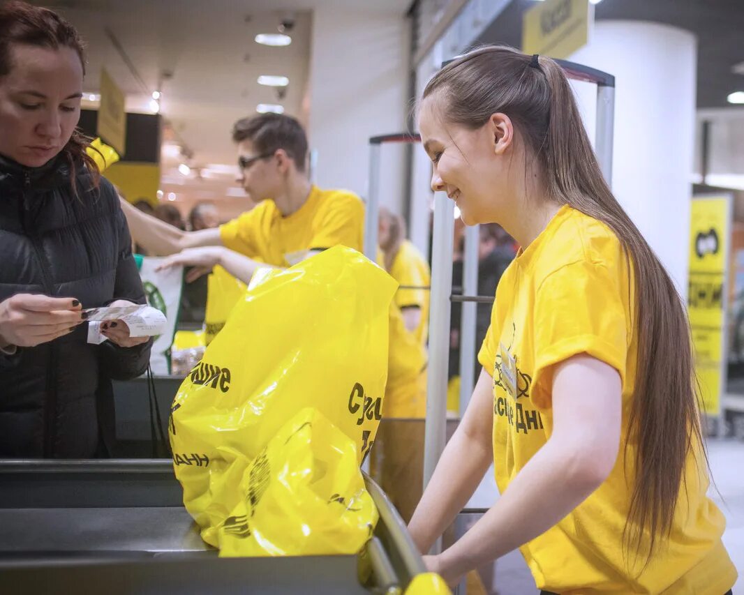 Стокманн работники. Кафе в торговом центре стокманн?. Стокманн спб персонал. Стокманн. Стокманн аутлет, москва.