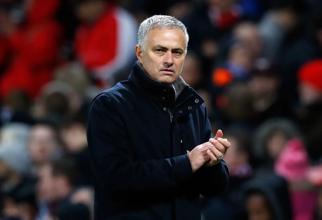 Моуриньо новый клуб. Жозе моуринью. Jose mourinho. Жозе моуринью. Моуриньо новый клуб.
