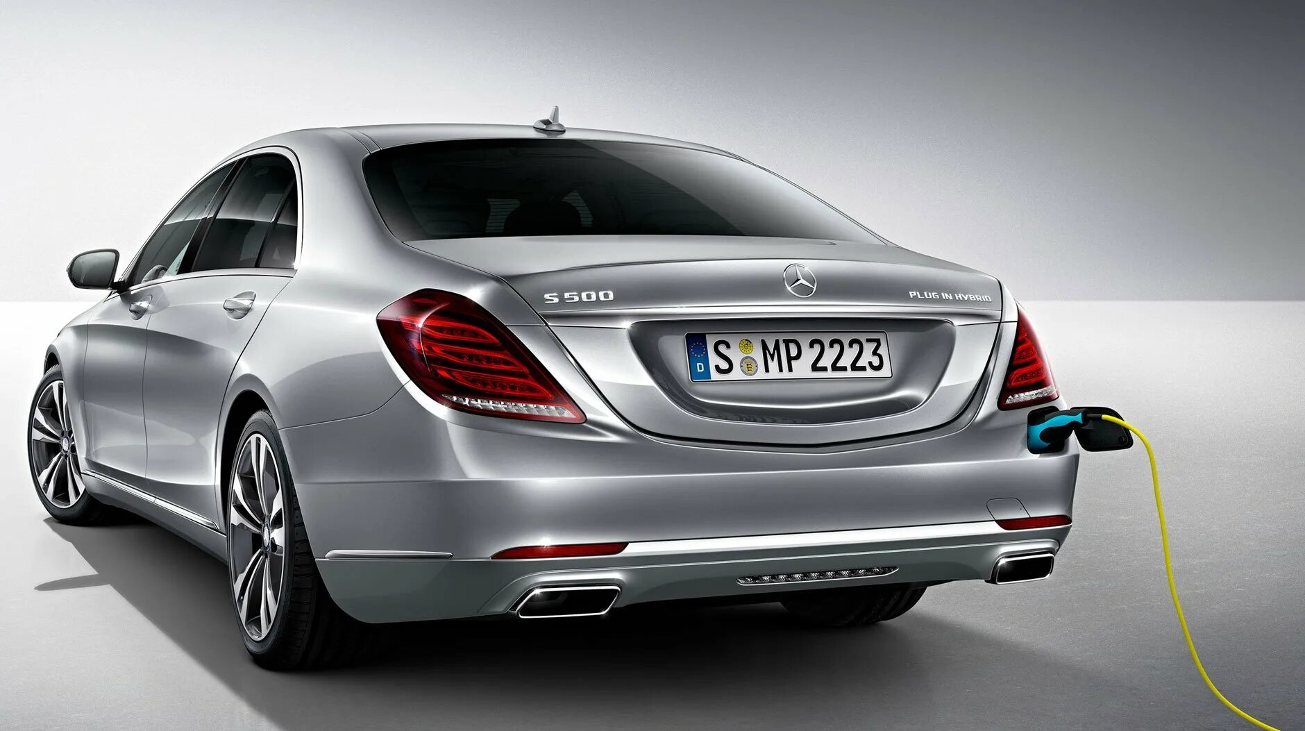 Mercedes hybrid. Mercedes-Benz s500 Hybrid. Мерседес Бенц гибрид. Мерседес с500 гибрид. Mercedes-Benz s 600 Hybrid.