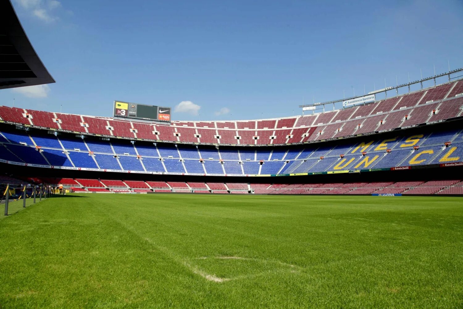 Stadion barsa uz. Стадион ФК Барселона. Камп ноу стадион. Барселона Камп ноу. Стадион Camp nou FC Barcelona.