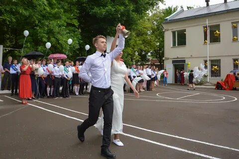 Последний звонок в ростове