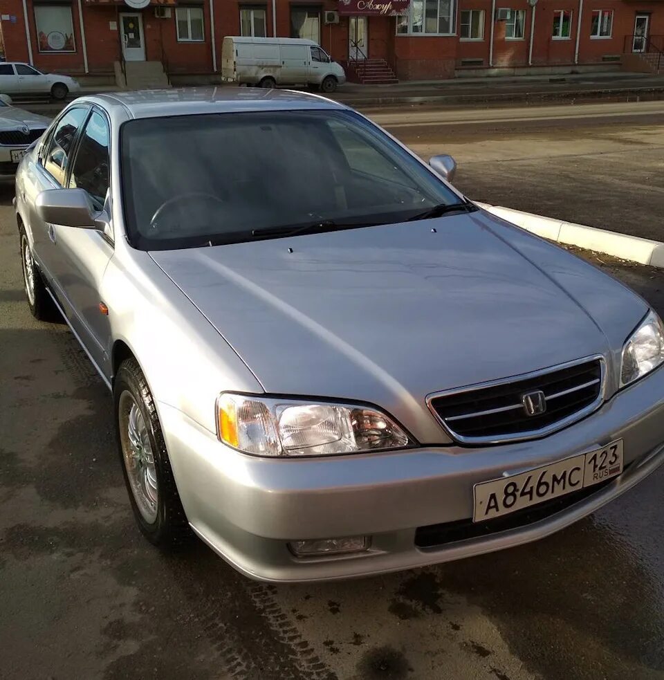 Инспаер ua5. 5. Новосибирск инспаер хонда. Honda inspire 2001 2. Honda inspire 2002.