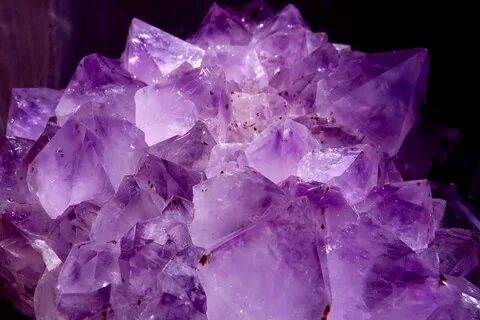 Violet quartz color