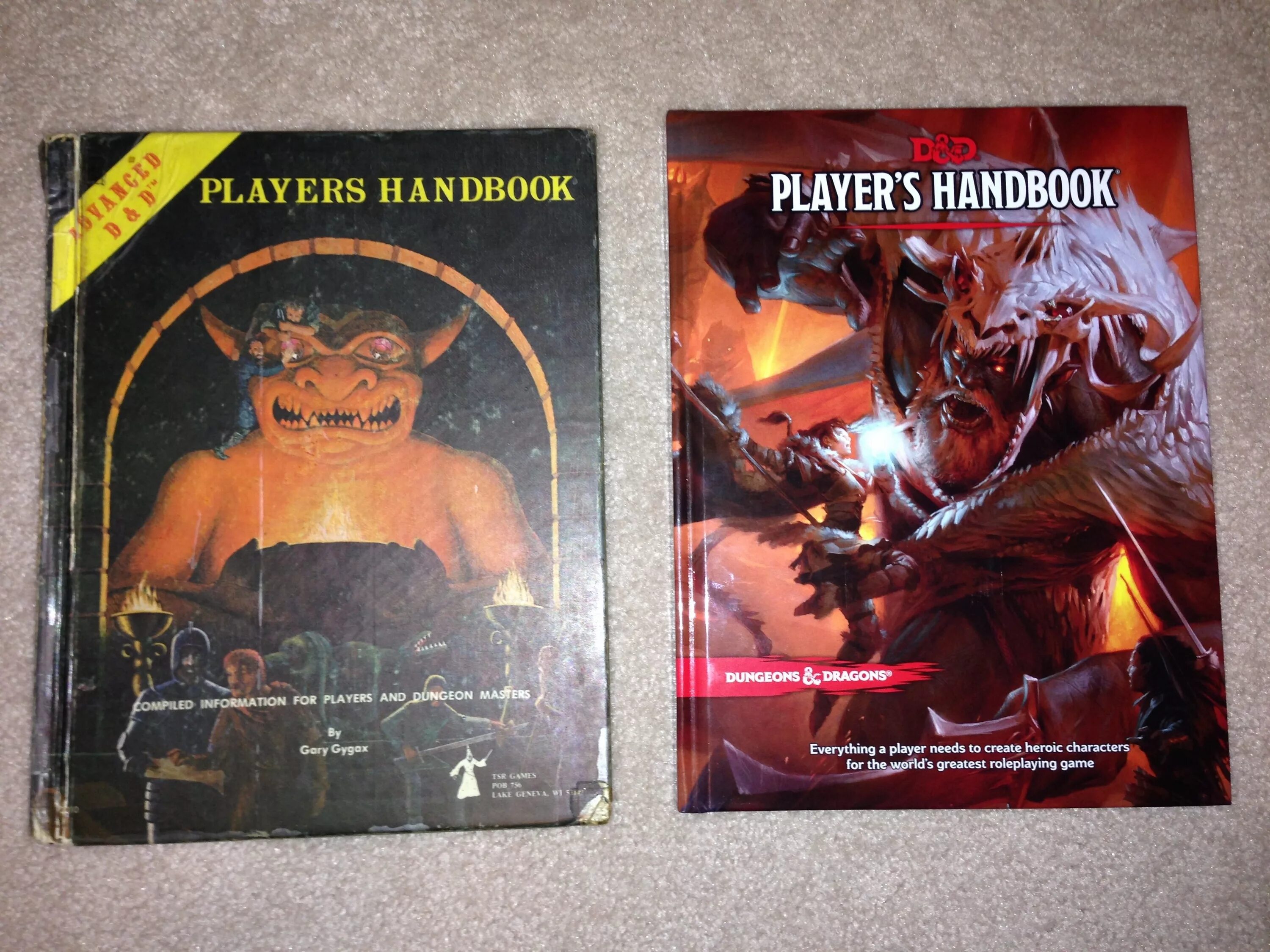 Players handbook. Dungeons and Dragons книга игрока. Dungeons and Dragons Player's Handbook. Подземелья и драконы книга. Руководство игрока книга.