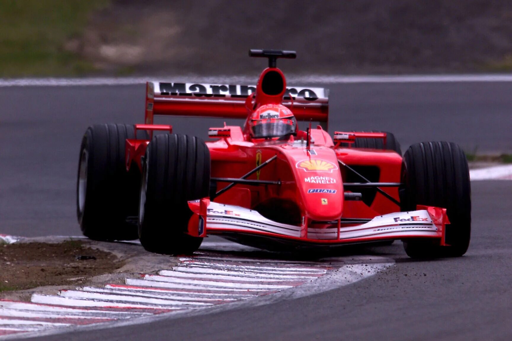 Болид f1 1997. Ferrari f1 marlboro. Ferrari f1 1997. Ferrari f1 marlboro. Scuderia ferrari f1 team.