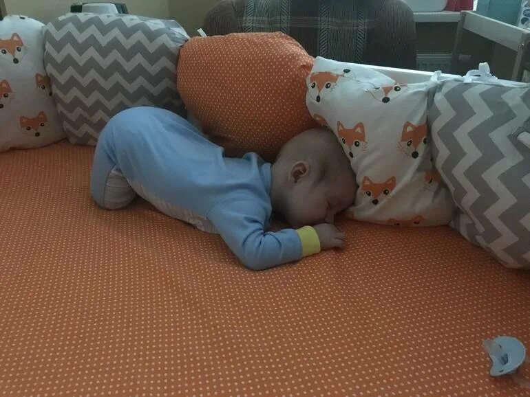 Сон на животе ребенок 4 месяца. Сон на животе ребенок 4 месяца. Спящие малыши. Сон на животе ребенок 4 месяца. Сон на животе ребенок 4 месяца.