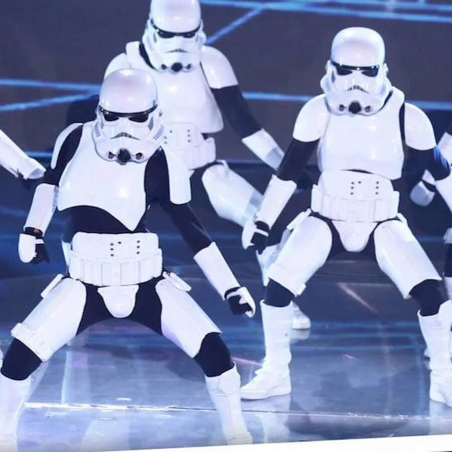 Штурмовик текст. Star wars штурмовик командир. Виды штурмовиков из звездных войн. Штурмовик текст. Мемы про штурмовиков.