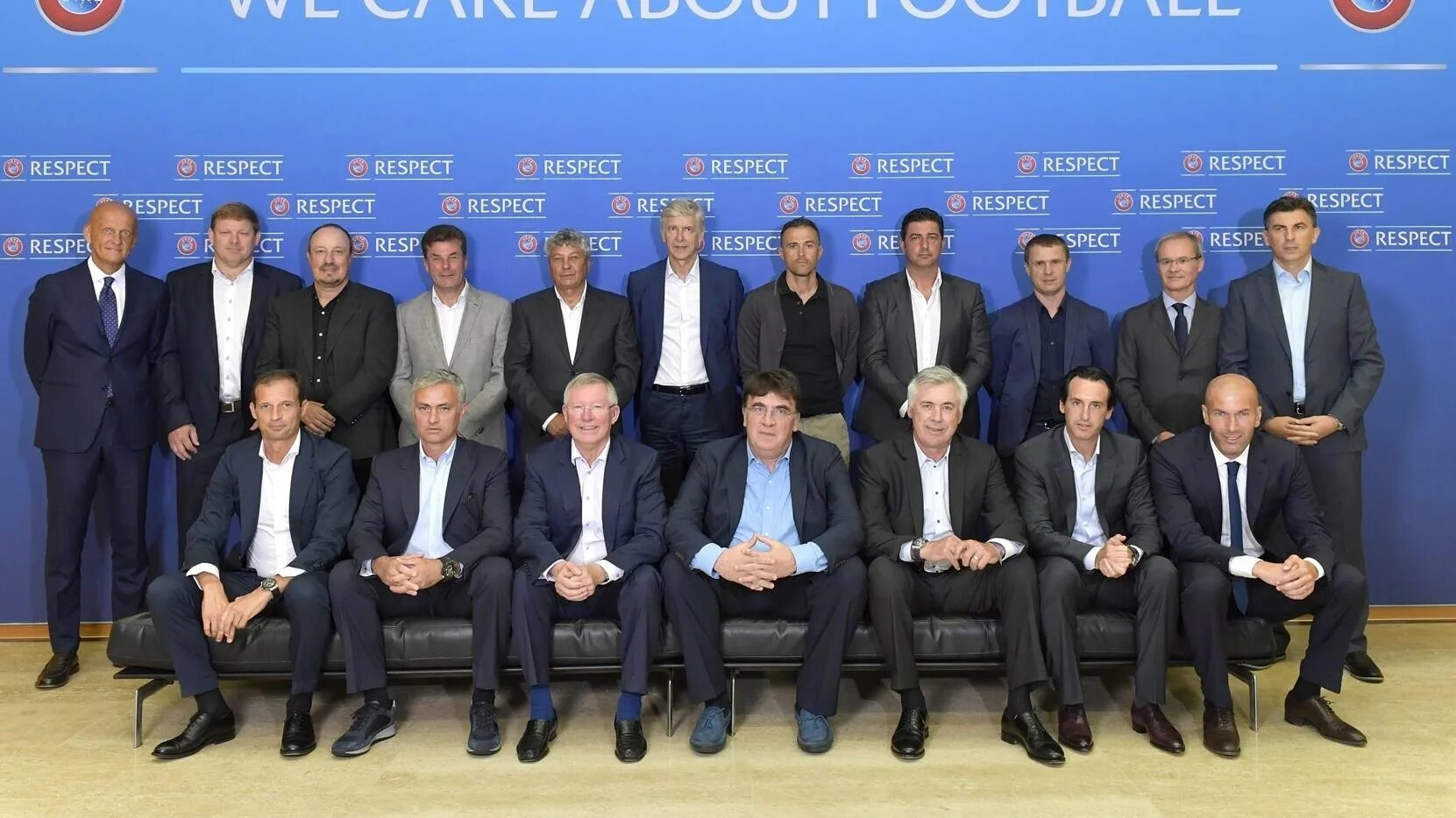 UEFA Convention coaches. UEFA Manager 2000. Лицензия с УЕФА тренера по футболу картинка. Где уефа