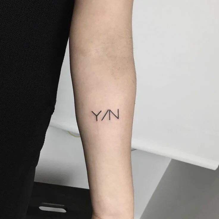 Tattoo left. Тату yes. Tattoo left. Left right. Тату на большом пальце мужские.