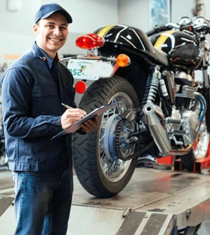 Bike mechanic. Мотоцикл механика. Инженер мотоцикл. Motorcycle Repair. Мазутный механик мото.