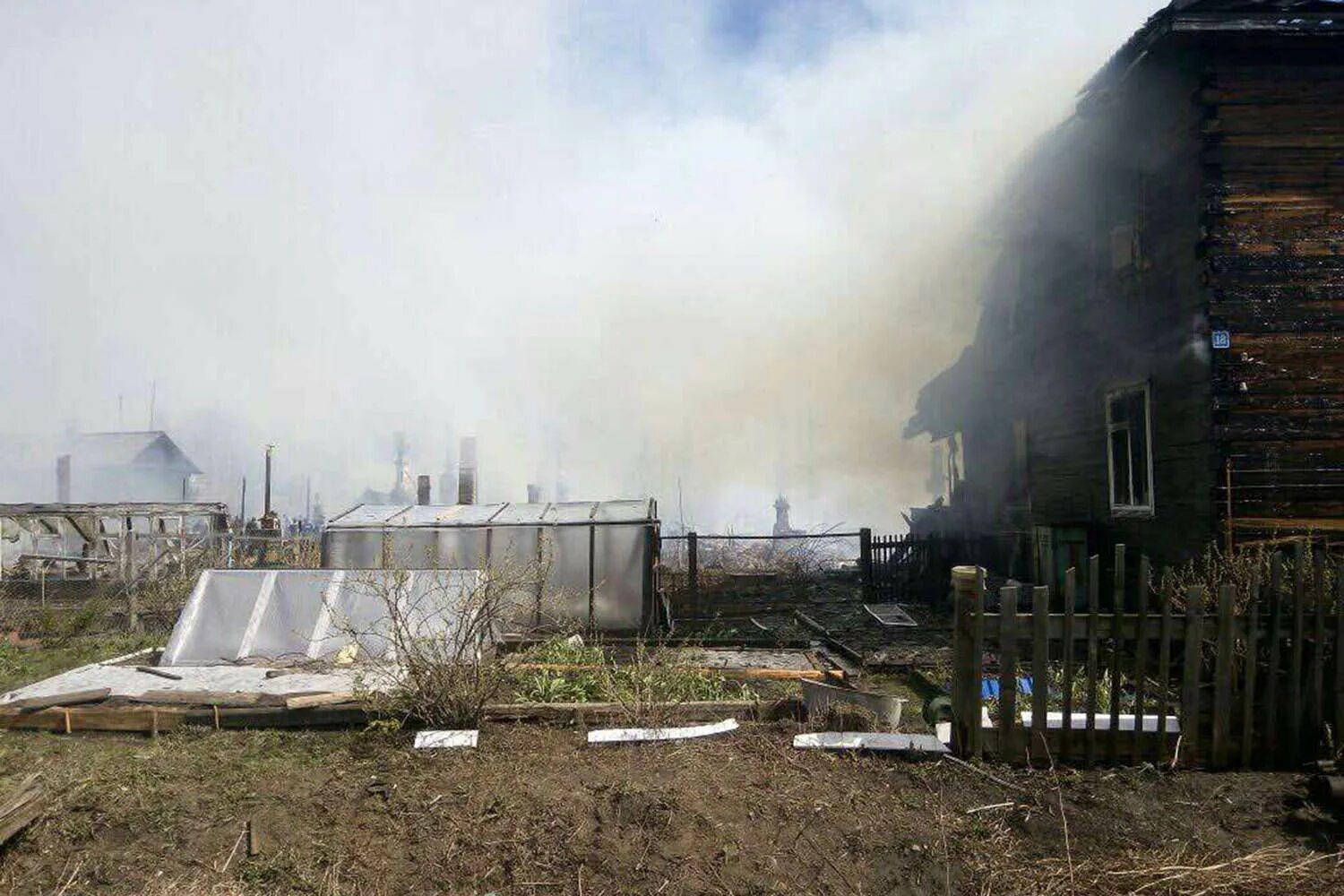 Пожар в Никольске Вологодской области. Пожар в Никольске Вологодской области сегодня. Никольск Вологодская область. Пожар в Никольске Пензенской области.