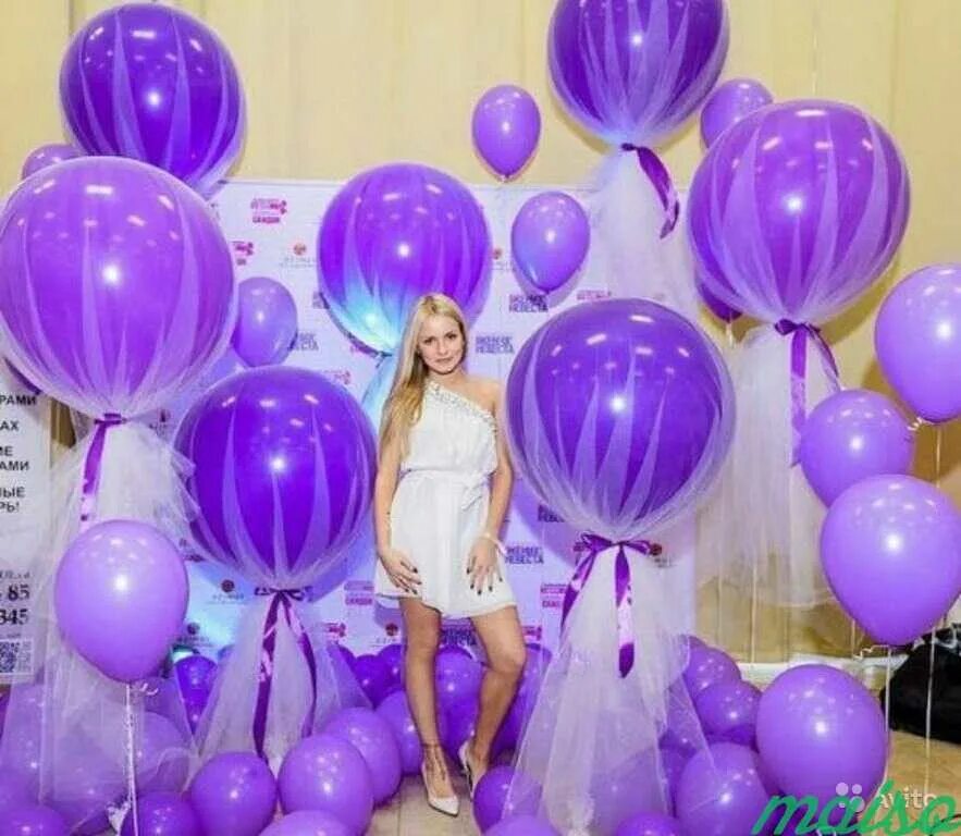 Фиолетовый цвет шаров. Воздушный шарик. Украшение воздушными шарами. Украшение гелиевыми шарами. Фотозона с сиреневыми шарами.