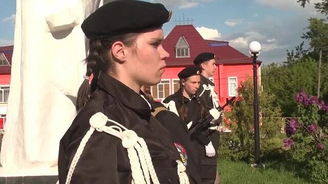 День поселка красные баки 2024. Фото красных баков. Митинг к дню победы в переславле сегодня. Красные баки. Патриотический туризм.
