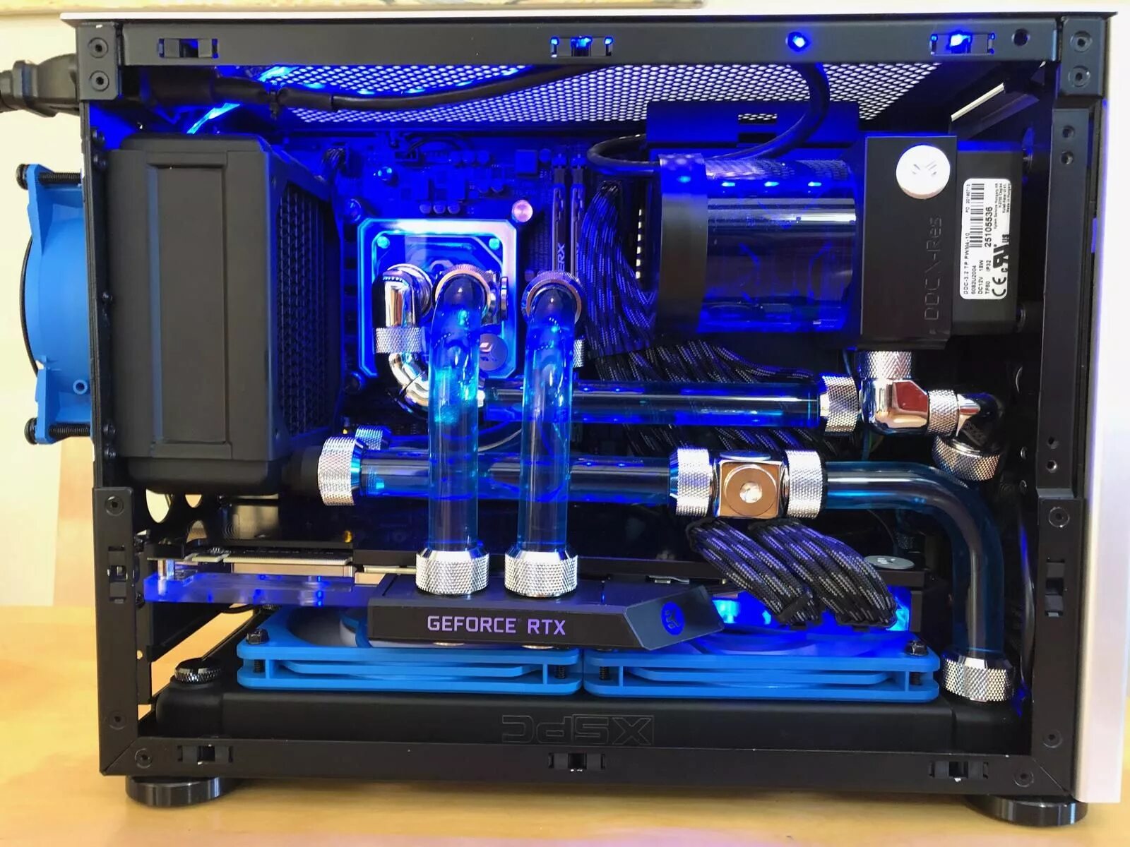 Completed builds. RTX 2080 Mini ITX. NCASE m1. Mini ITX Water Cooling. NCASE m1 v6.1.