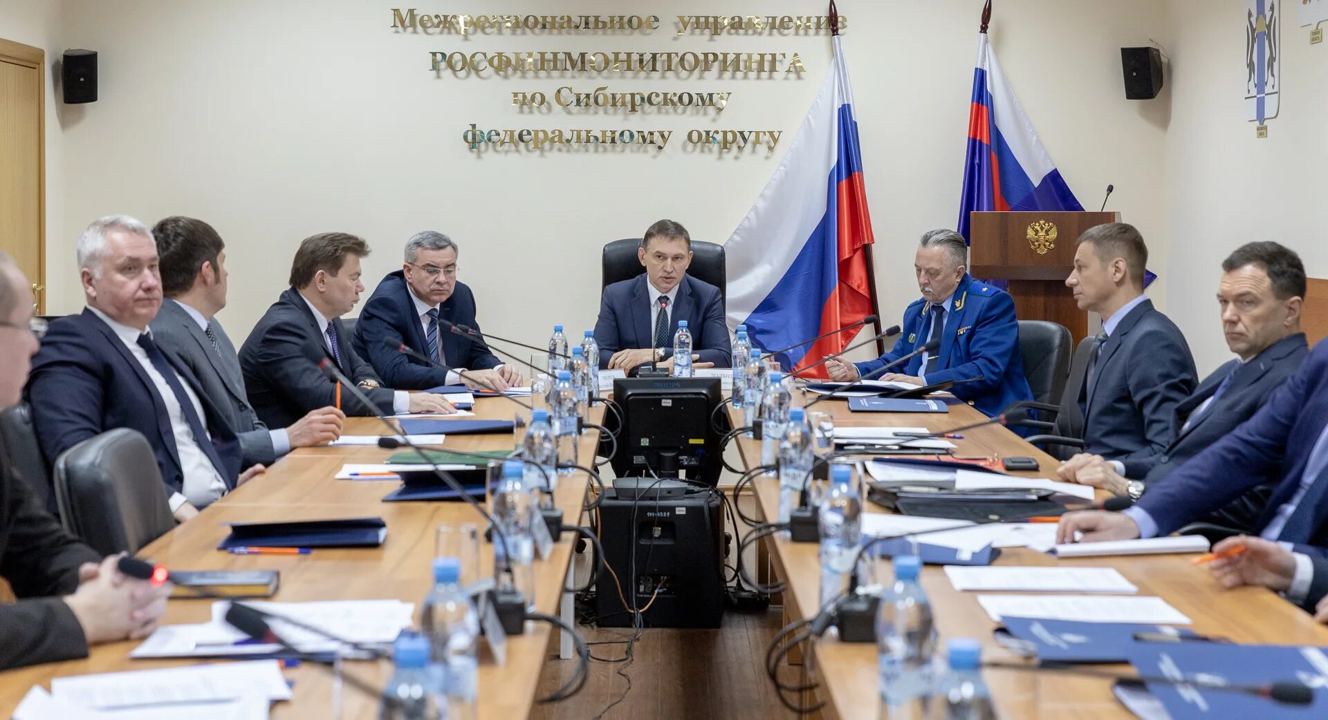 Крылов олег александрович. Волков олег юрьевич полпредство по сибирскому федеральному округу. Лютинский алексей алексеевич экспоцентр. Долбня андрей алексеевич фсин. Герман ростислав юрьевич росфинмониторинг.