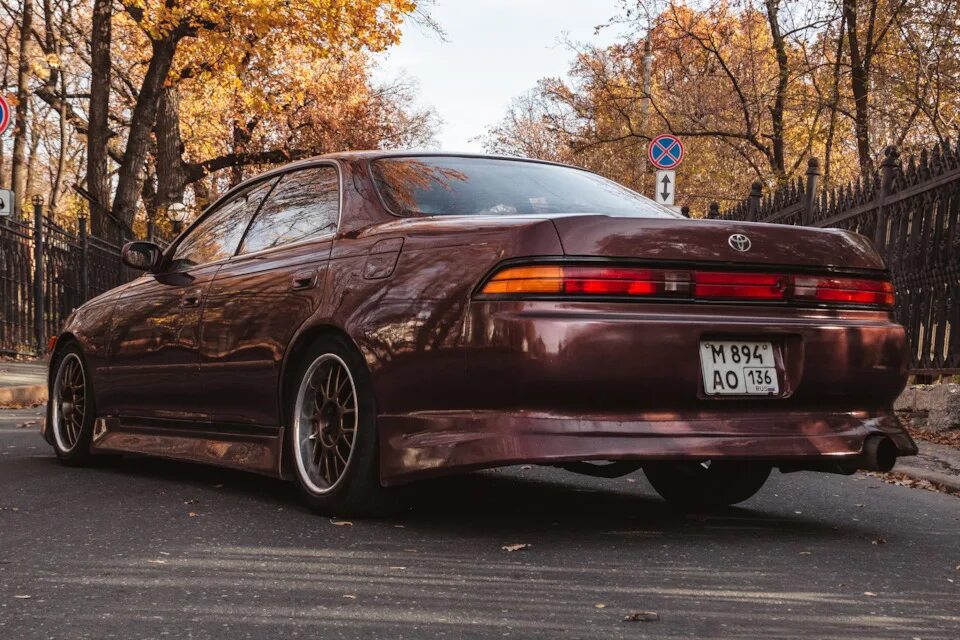 Новая марка тойота. Toyota Mark 2 90. Toyota Mark II jzx90. Mark 2 jzx90.