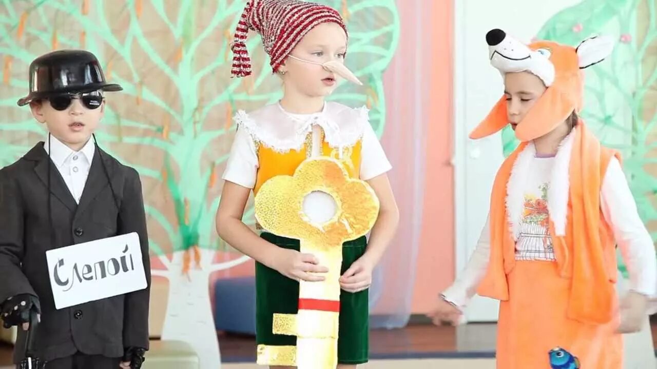 Драматизация сказки колобок в 1 мл гр. Инсценировка сказки в школе. Театрализованная сценка репка. Инсценировка сказки в средней группе в детском саду. Сценарий сказки для детей начальной школы инсценировка.