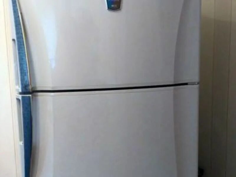 Sharp sj-xp59pgrd. Sharp sj 692n sl испаритель. Холодильники шарп на авито москва. Холодильник шарп двухкамерный с верхней морозильной ноу фрост. Холодильник шарп бежевый.