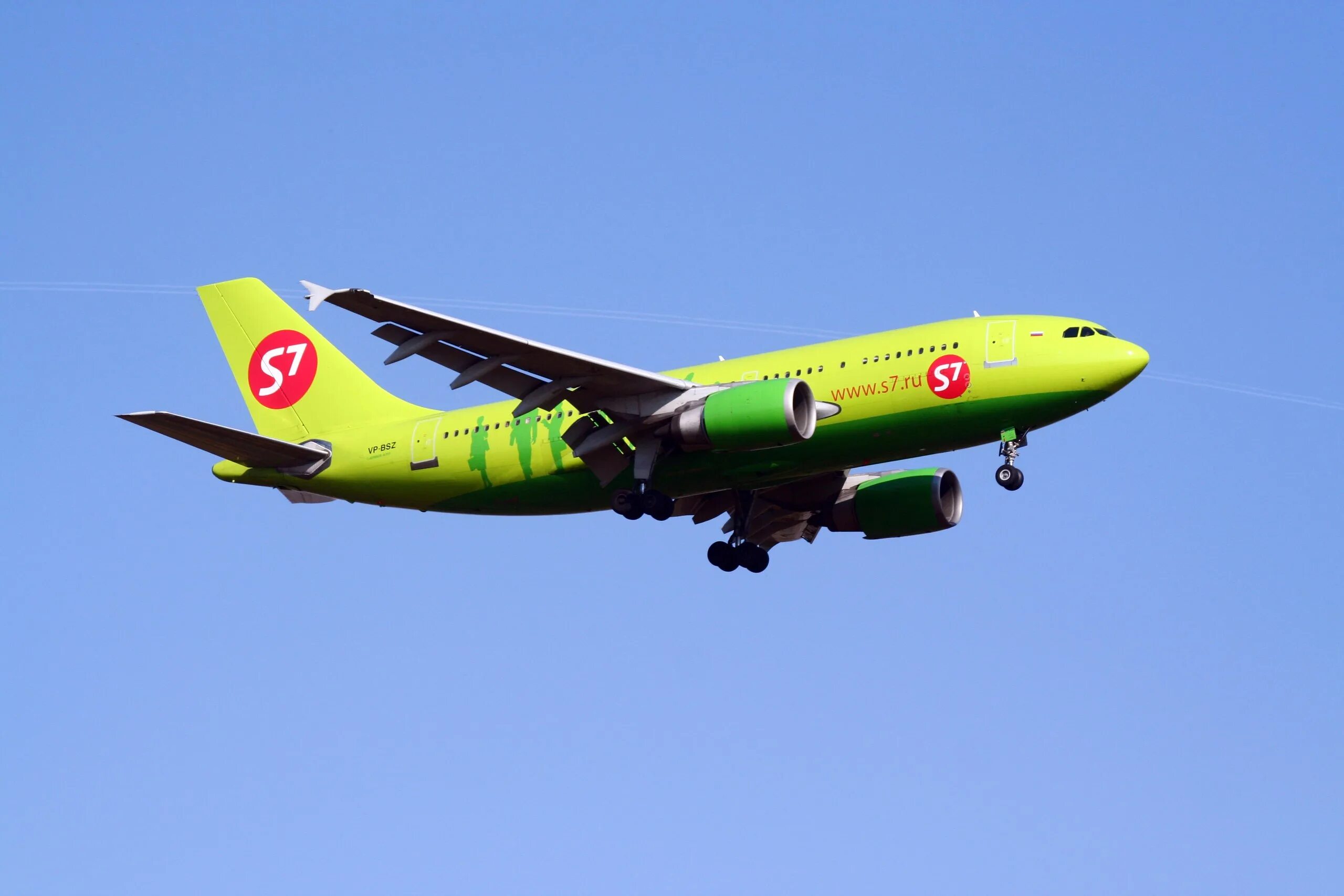 Самолёты авиакомпании s7 Airlines. Самолет с7 Аирлинес. S7 Airlines Томск. S7 Airlines авиакомпания Андижон. Авиарейсы s7