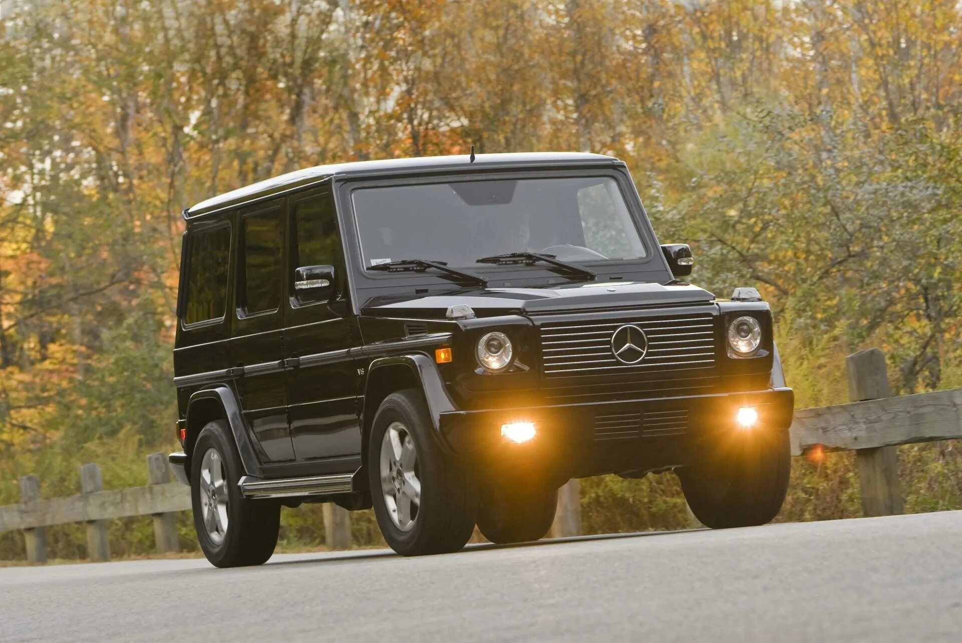 Другие гелики. Mercedes Benz g500. Mercedes-Benz g500 w463. Мерседес-Бенц Гелендваген g500. Мерседес Гелендваген g500.