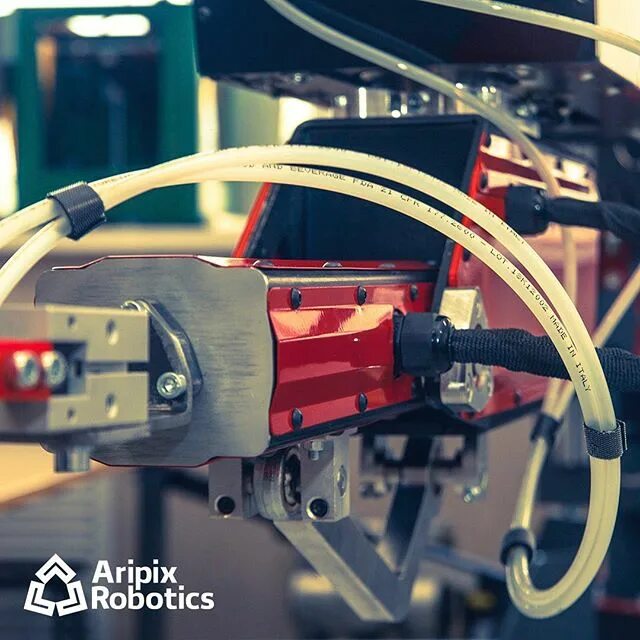 Aripix a1. Aripix robotics стенды. Лого wise robotics. Сколково роботикс. Aripix a1.