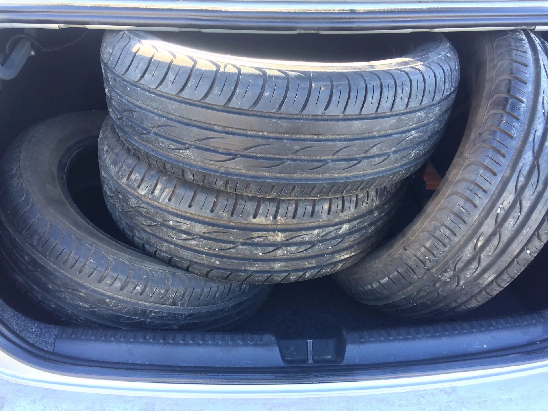 Хорошая зимняя резина r15 185 65. Dunlop sp winter ice. Размер шин ларгус 15. Шина nokian tyres nordman sx2 185/60 r14 82t. Хорошая зимняя резина r15 185 65.