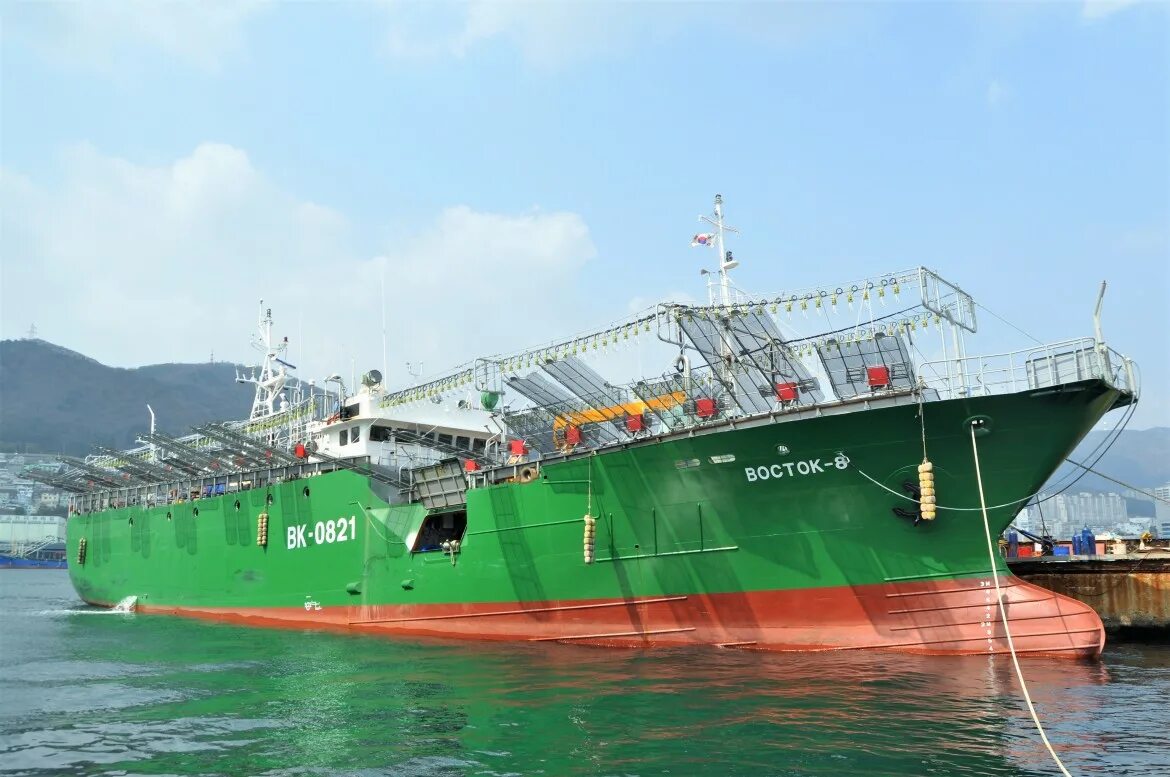 Ямс восток 7. Залив восток судно танкер. Восток-1 рыболовецкий колхоз владивосток. Судно восток. Корабль сухогруз.