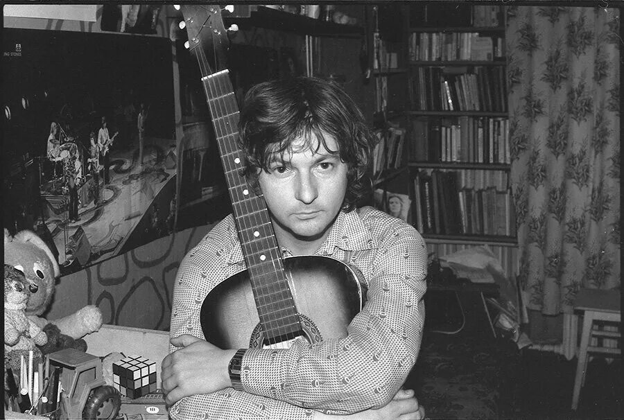 Программа науменко. Майк науменко. майк науменко квартирник 1989. майк науменко рок-музыкант.