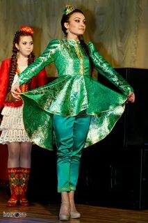 Современный татарский костюм
