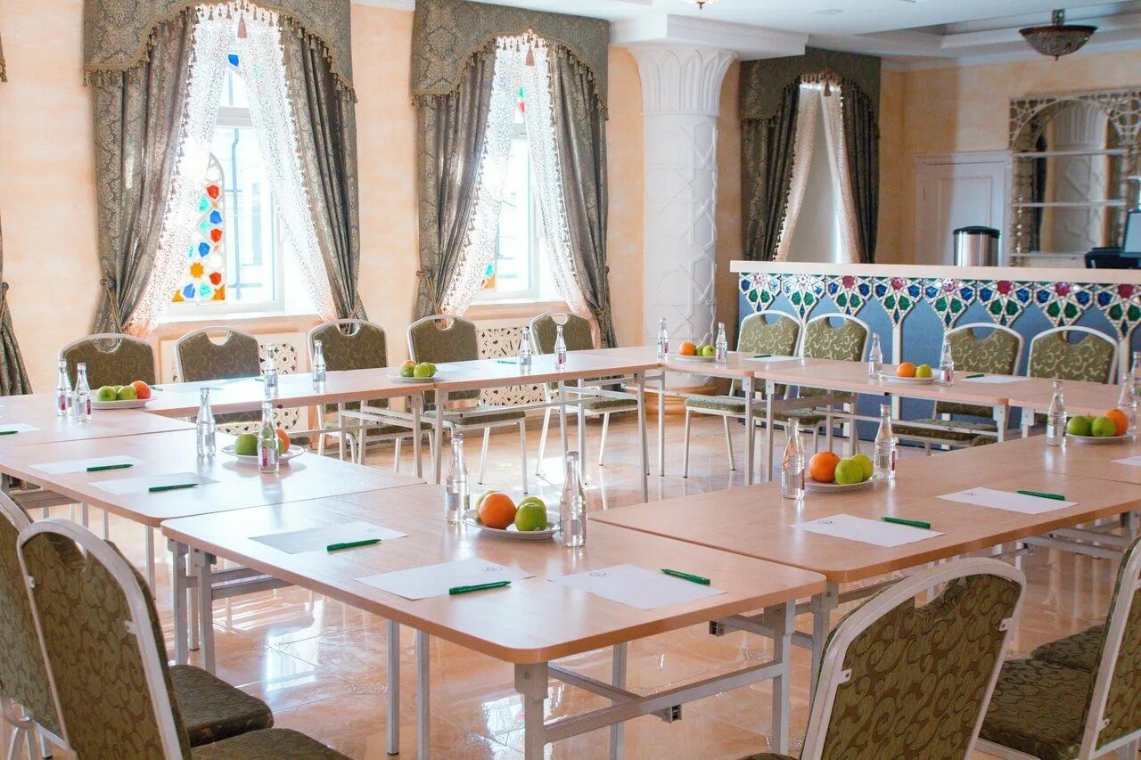Сулейман палас ресторан шафран. Рестораны петербургская казань. Кофейня галерея. Сахара ресторан. Рестораны петербургская казань.