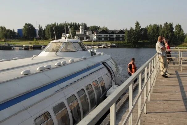 Ярославль брейтово 2024. Метеор 218 рыбинск. Ярославль брейтово 2024. Метеор рыбинск брейтово. Посадка на метеор в брейтово.