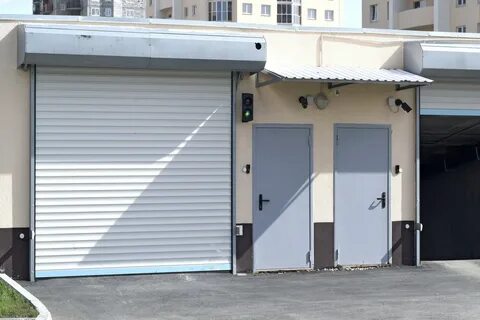 Door up
