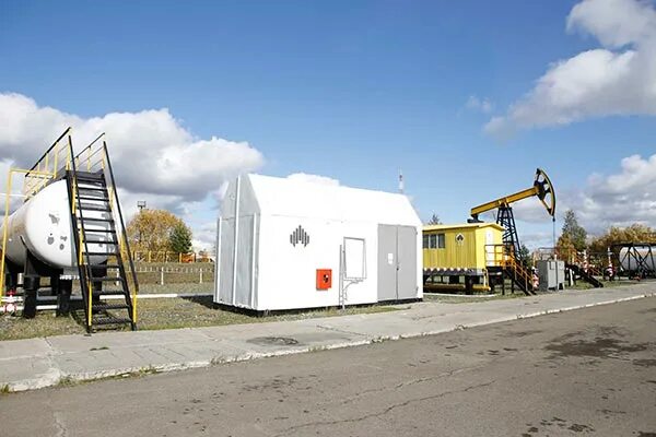 Пойковский пыть ях. Арт объект пыть ях. Юганскнефтегаз нефтеюганск. Цднг-17 ооо «рн-юганскнефтегаз. Сквер вдохновение пыть ях.