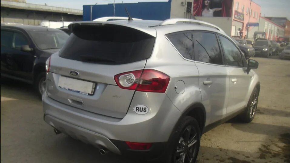 Клубный сервис форд. То ford kuga 2. Замена задних колодок рав 4 4 поколения. Форд куга 2 реклама. Обслуживание форд куга.