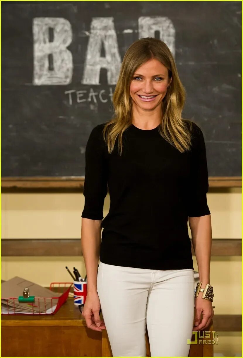 Плохая учительница 2. Cameron diaz bad teacher. кэмерон диаз плохая училка. кэмерон диаз очень плохая училка. камеронтдиаз очень плохая училка.