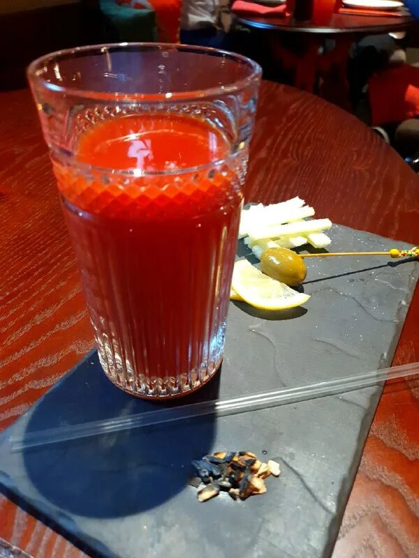 Mary jane курительные. водка мэлоун. Smoked mary. Smoked mary. коктейль вашингтон.