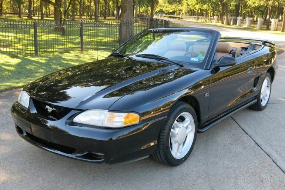 Форд мустанг gt 1995. Мустанг 1995 года. Ford mustang cobra 1995. Форд мустанг 1995. Мустанг 1995.