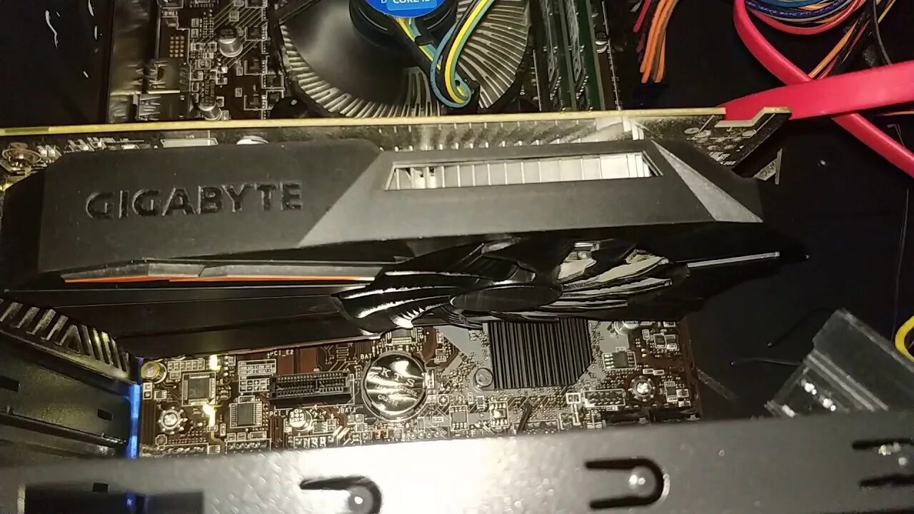 Питание видеокарты 1050 ti. Дросселя видеокарты 1050 ti. gtx 1060 дроссели. gtx 1060 доп питание. доп питание видеокарты 1060 3 gb.