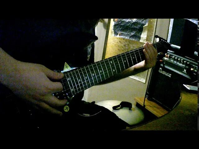 Дробовик синдром восьмиклассника табы. Восьмиклассника на гитаре. Восьмиклассника на гитаре. Дробовик синдром восьмиклассника табы. Polly бой на гитаре.