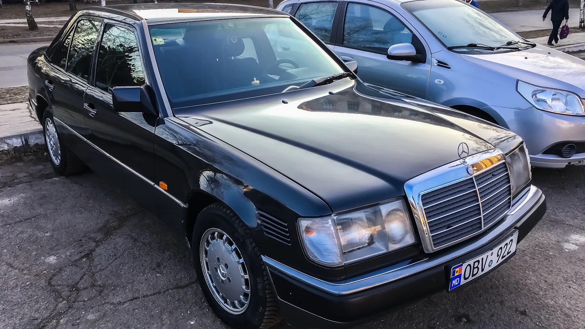 Мерседес 280 se 1969. E 250 bluetec 4matic. W114. Мерседес бенц 250 d. Мерседес v250d 4 matic.