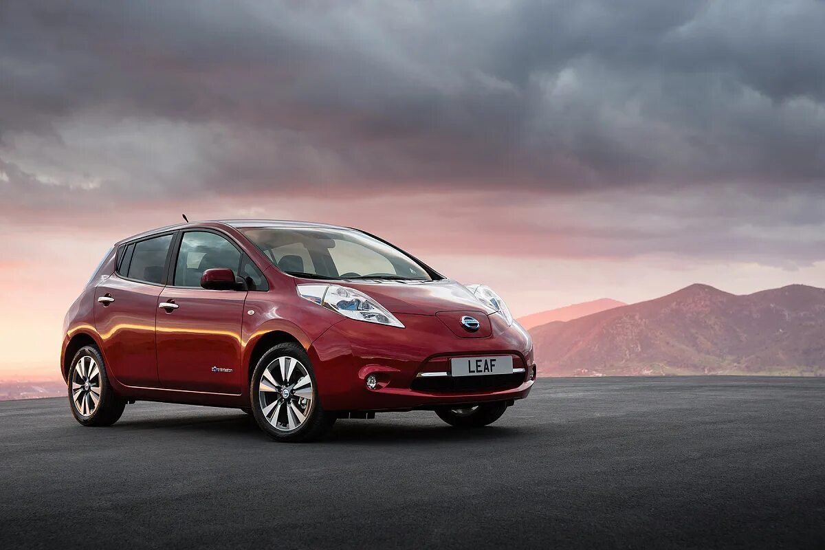 2022 Nissan Leaf Reviews, Price, MPG and More Capital One Auto Navigator