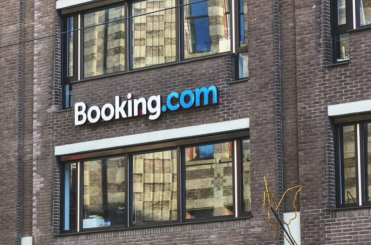 Booking holding. Букинг. Booking.com. Букинг отели. Сервис booking com.