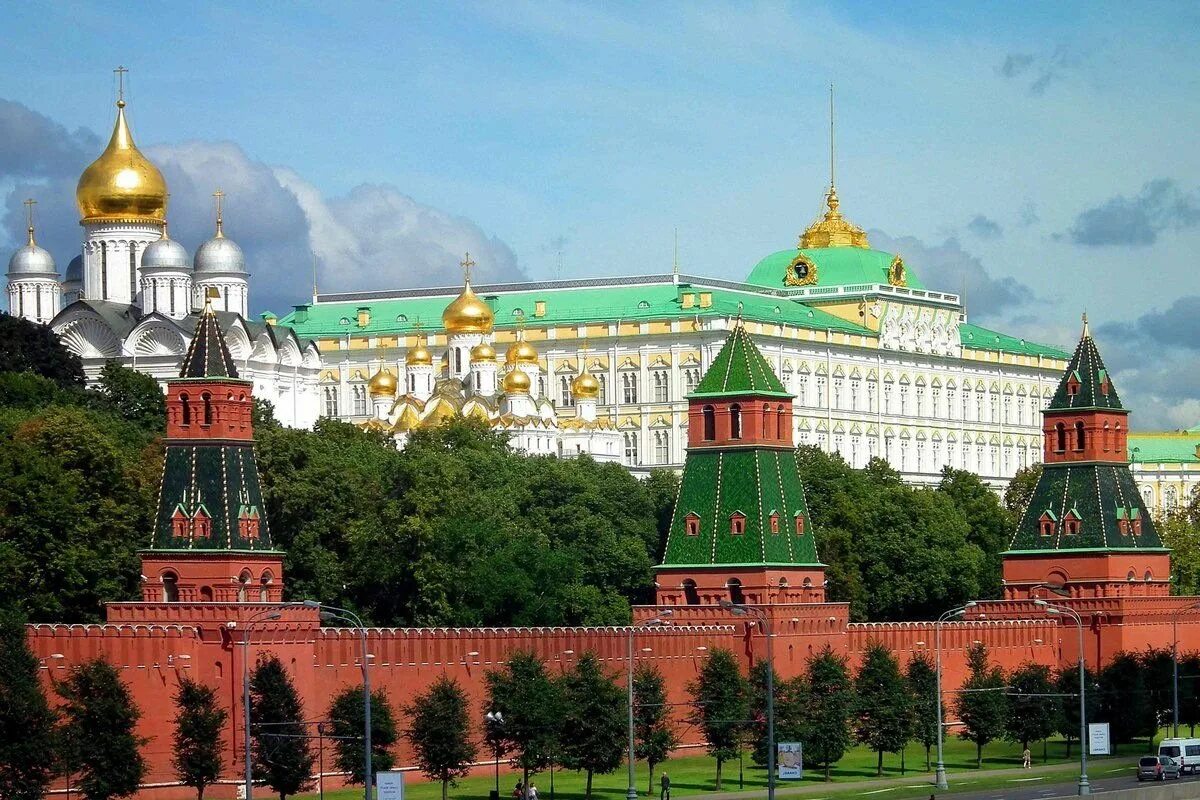Достопримечательности москвы московский кремль